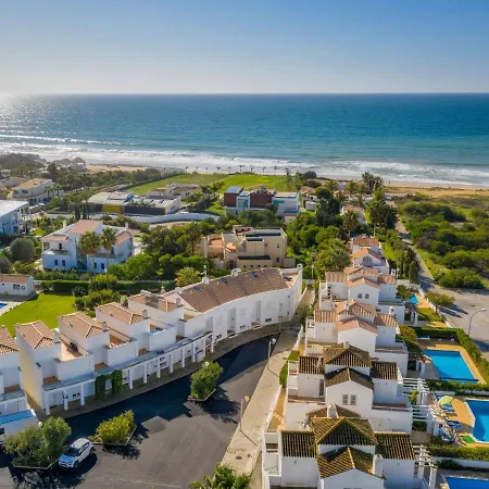 Blue Ocean By Interhome فيلة *