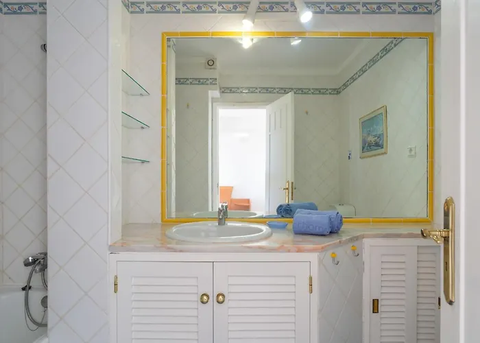 Blue Ocean By Interhome Patroves